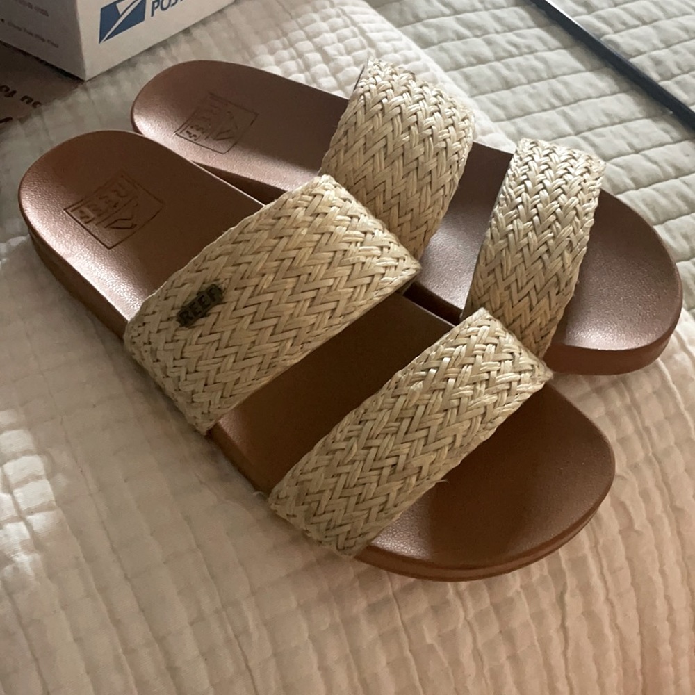 Reef Slides